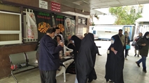 برپایی ایستگاه صلواتی در ایام سالروز شهادت حضرت زهرا (س) در مرکز آموزشی درمانی  حضرت زینب (س)