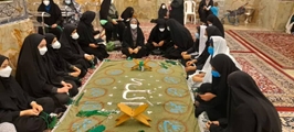 برپایی سفره سبز صلوات کارکنان مرکز آموزشی درمانی حضرت زینب (س) در حرم شاهچراغ